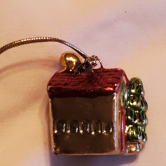 Vintage Cottage House Genuine Bone China Christmas Ornaments Taiwan Painted - Picture 3 of 4